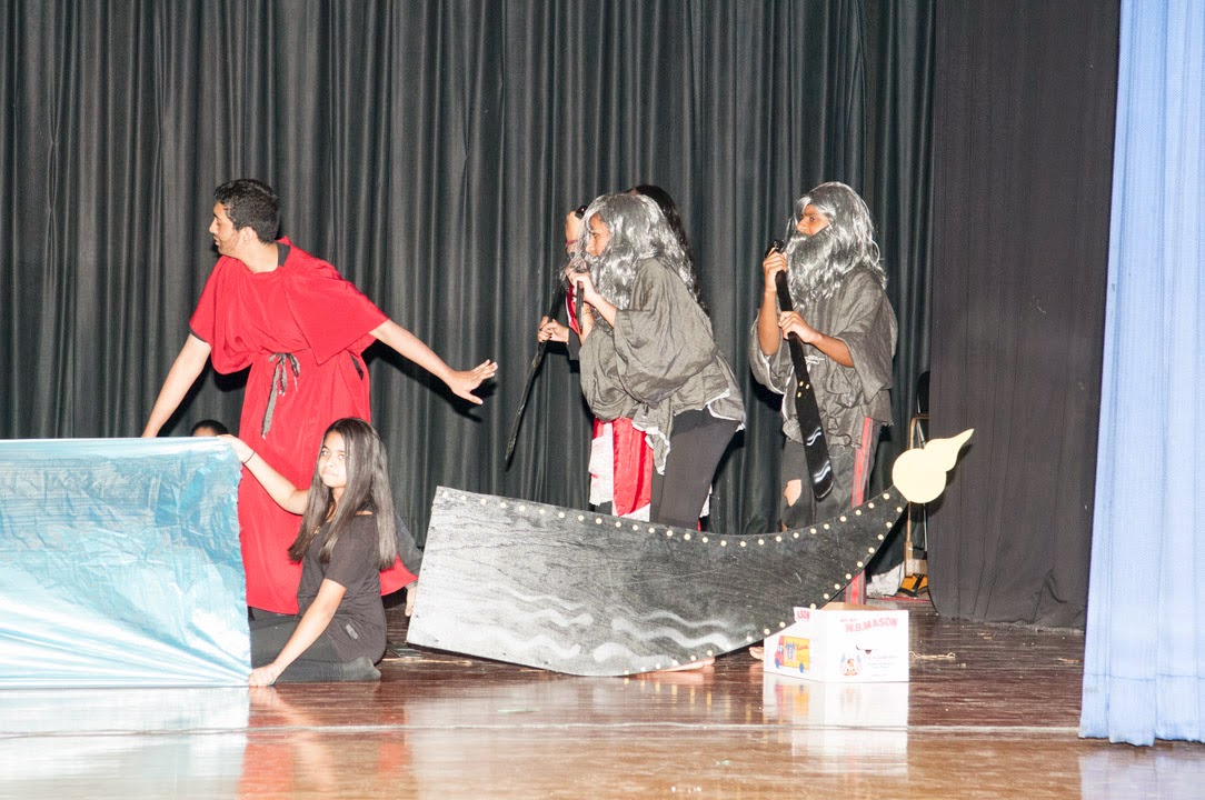 talentshow_11_15_2014_21-21-19